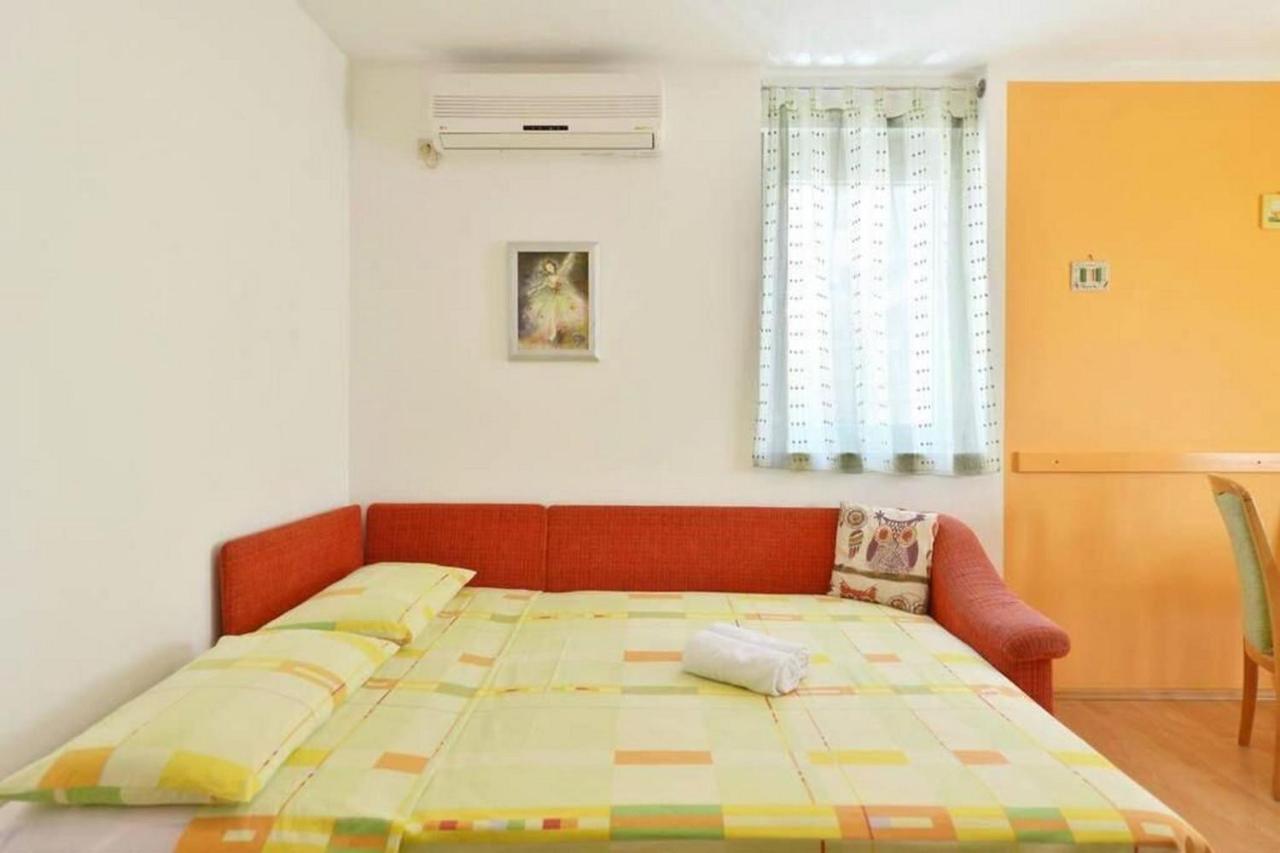 Apartment Vicko โอมิช ภายนอก รูปภาพ